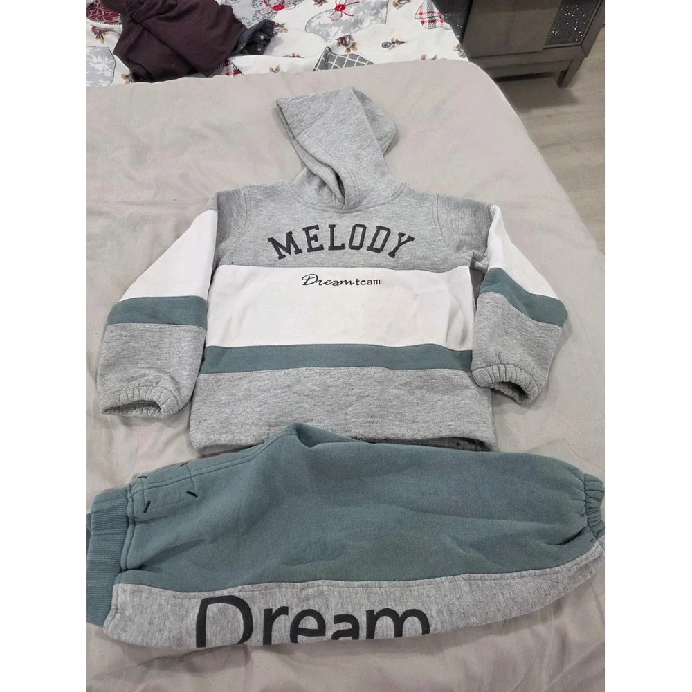 Bundle of winter Kids Pajama Set Hoodie‎ Sweatshirt Pants Toddler Loungewear 3t